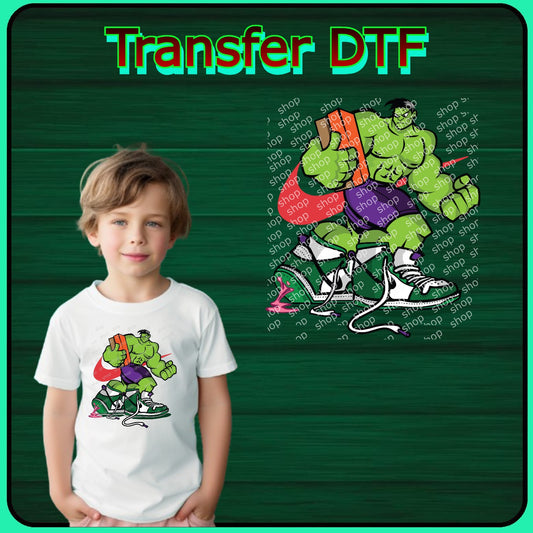 Transfer DTF  muñeco infantil”